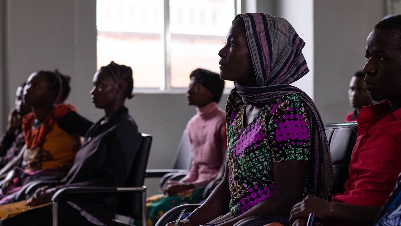 découvrez l'importance de la diversité au sein des entreprises, ses avantages pour l'innovation, la performance et l'inclusion sociale. explorez comment promouvoir un environnement de travail respectueux et valorisant pour tous.
