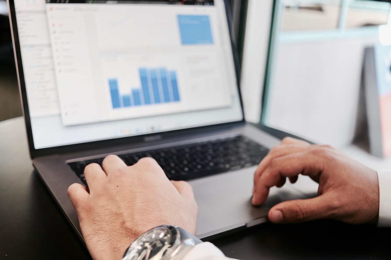 Inbound ou outbound marketing : quelles stratégies privilégier en 2025 ?