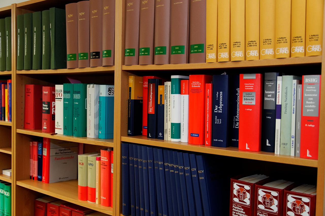 découvrez les enjeux du droit numérique avec notre guide sur la loi digitale. explorez les régulations, les protections des données et les implications juridiques de l'ère numérique.