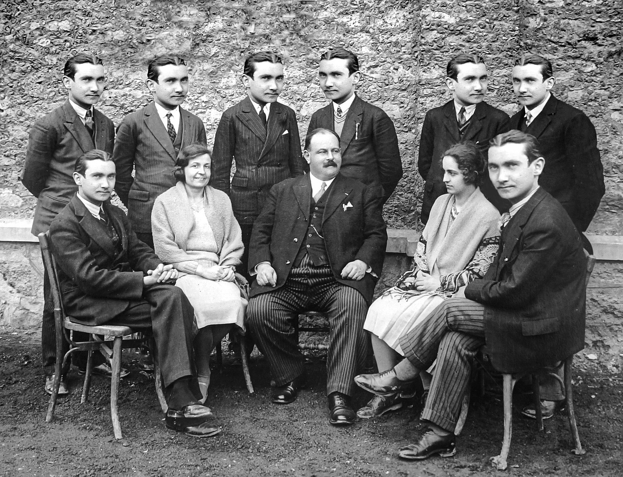 découvrez le rôle, les missions et les avantages du comité d'entreprise : représentation des salariés, organisation d'activités sociales et gestion des œuvres collectives au sein de l'entreprise.